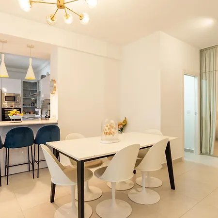 Beachfront Apartment Marbella
